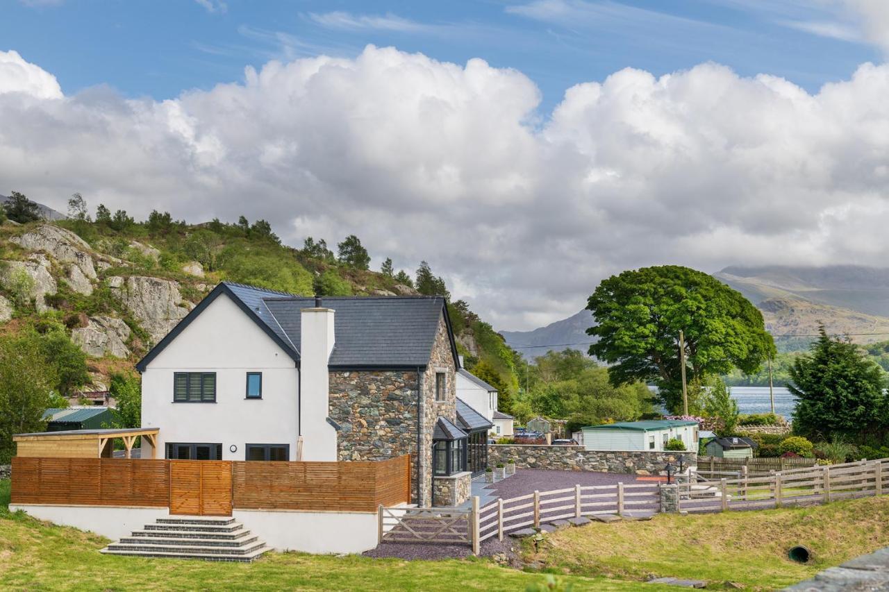 Arlyn, Padarn Lake Viewpoint In Snowdonia Caernarfon Dış mekan fotoğraf